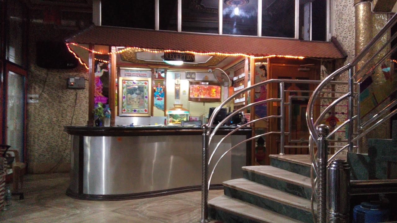 מלון Rourkela Aastha מראה חיצוני תמונה